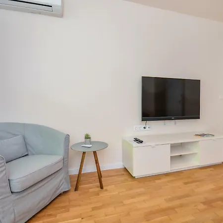 Gora | Two Bedroom | Zaimov Park * Sofia